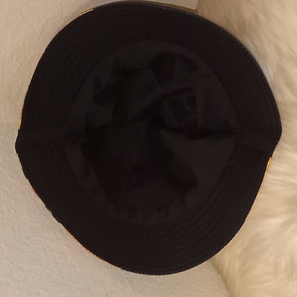 Leopard ๐ Cotton Bucket Hat - Picture 10 of 12